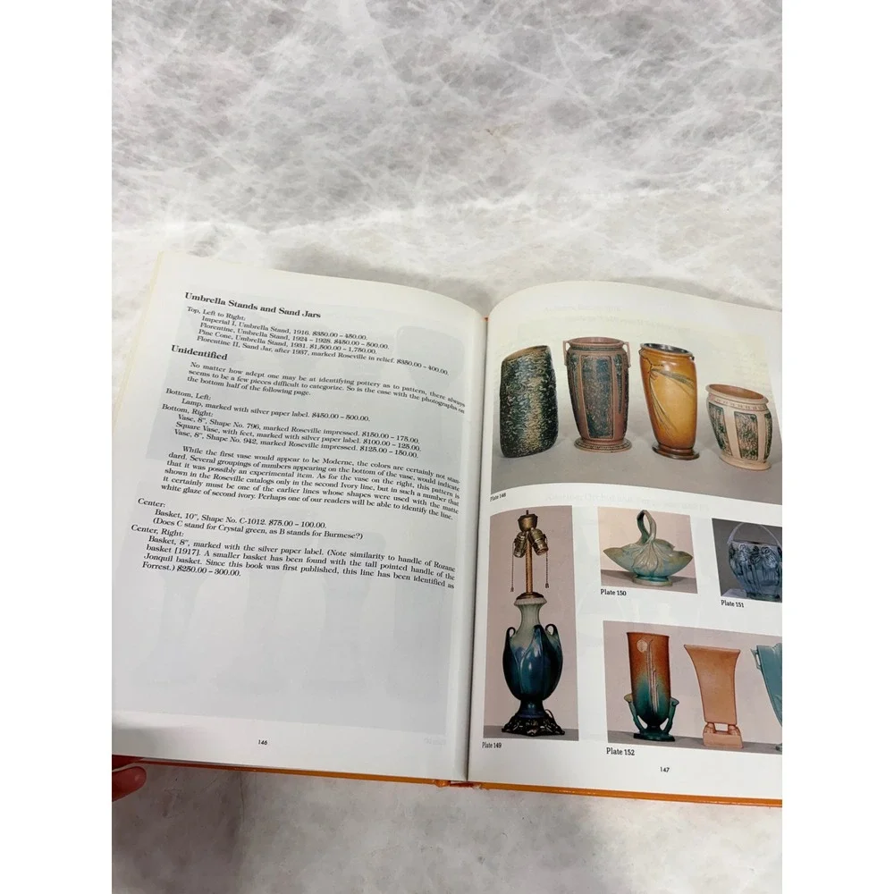 Collectors Encyclopedia of Roseville Pottery First Series Bob Huxford Book